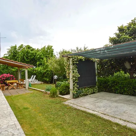 - Istrien 11126 Appartement *